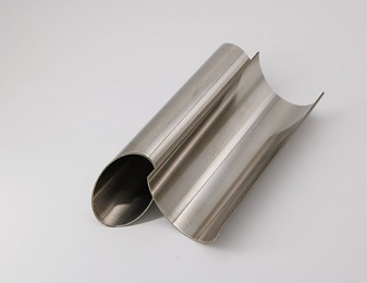 The difference between food grade 304 stainless steel pipe and industrial pipe